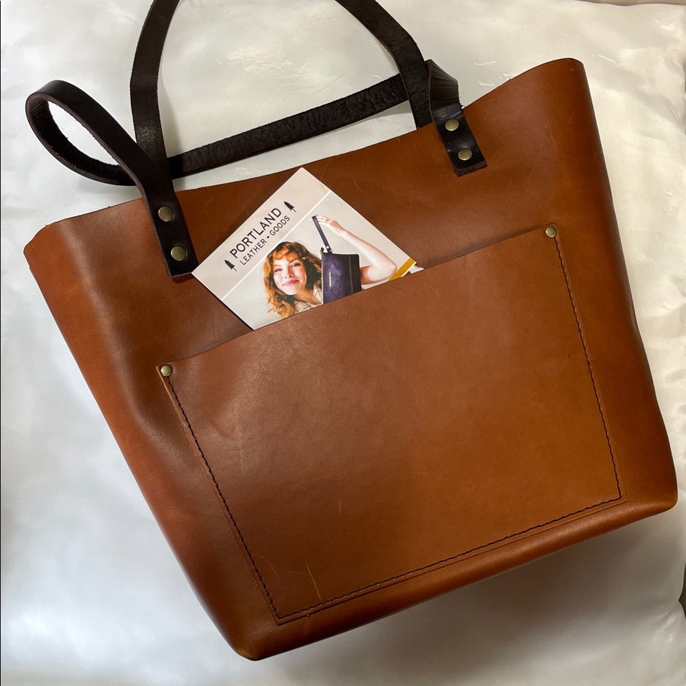 Elegant Brown Leather Tote Bag